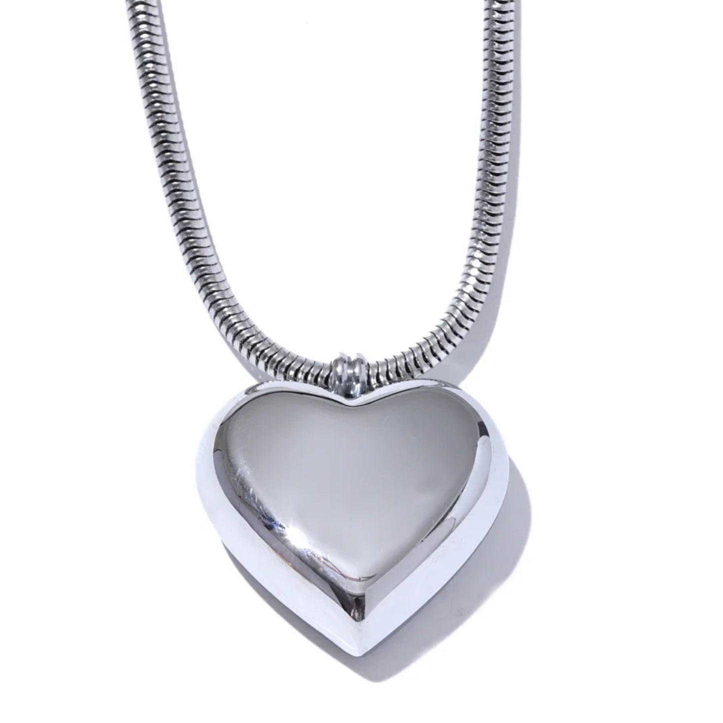 Suki Necklace