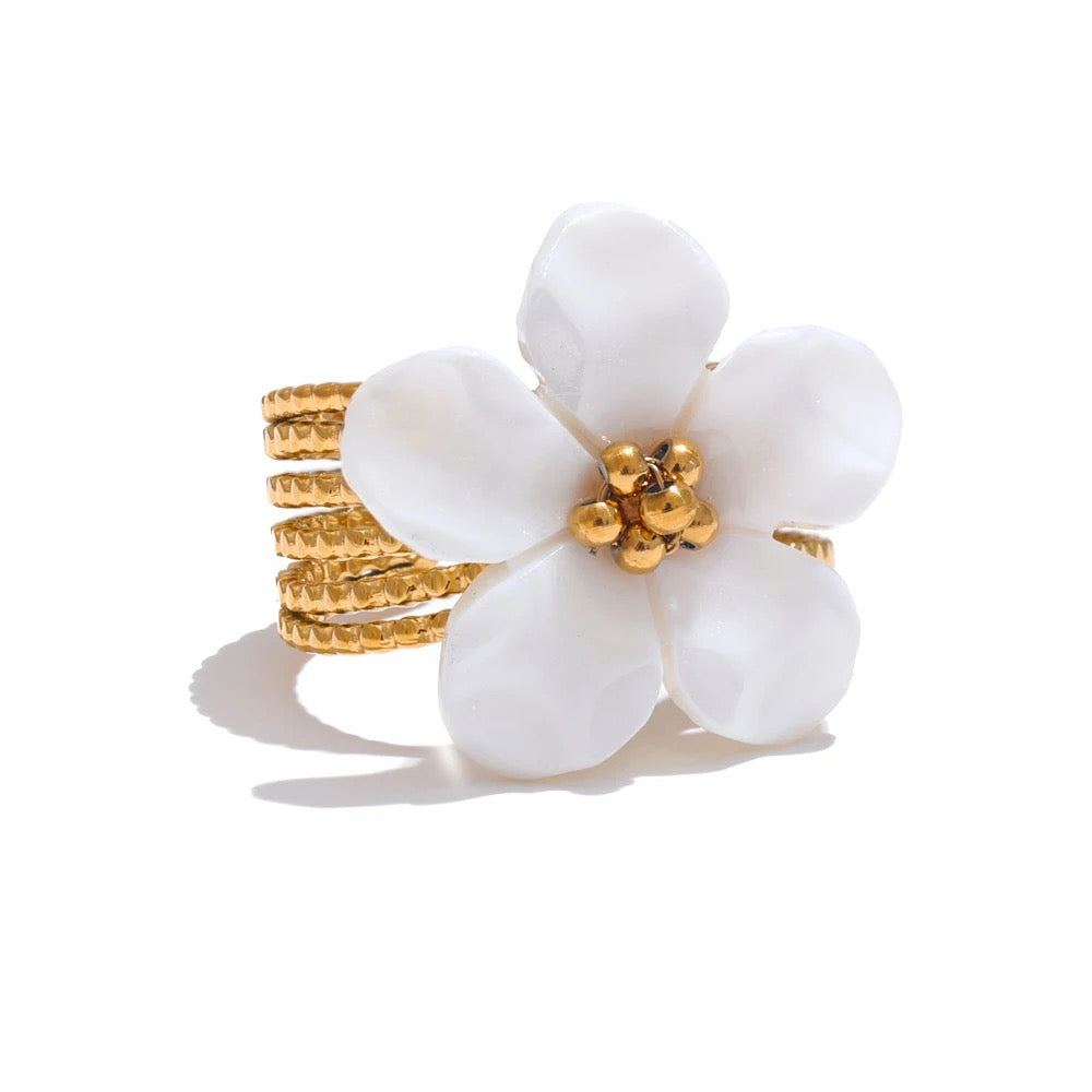 Ivy Ring