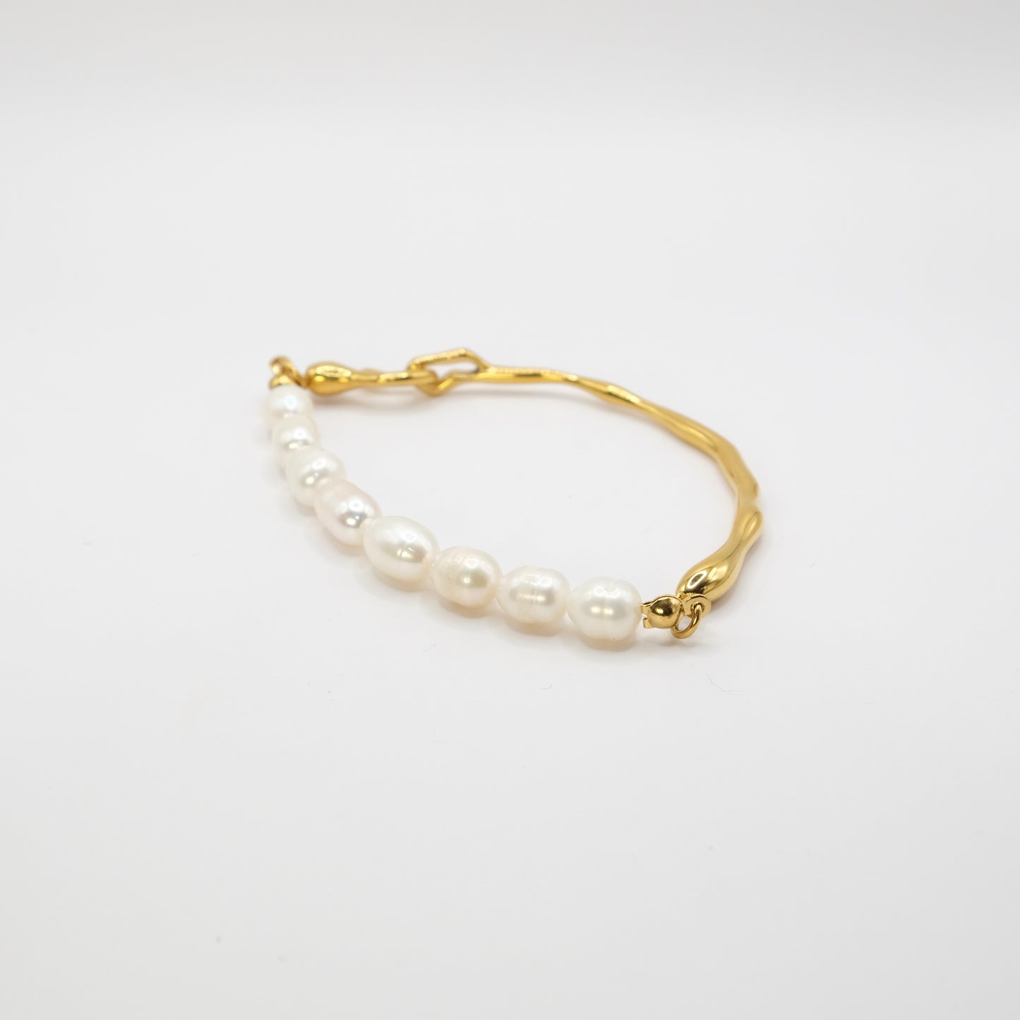 Lila Bracelet