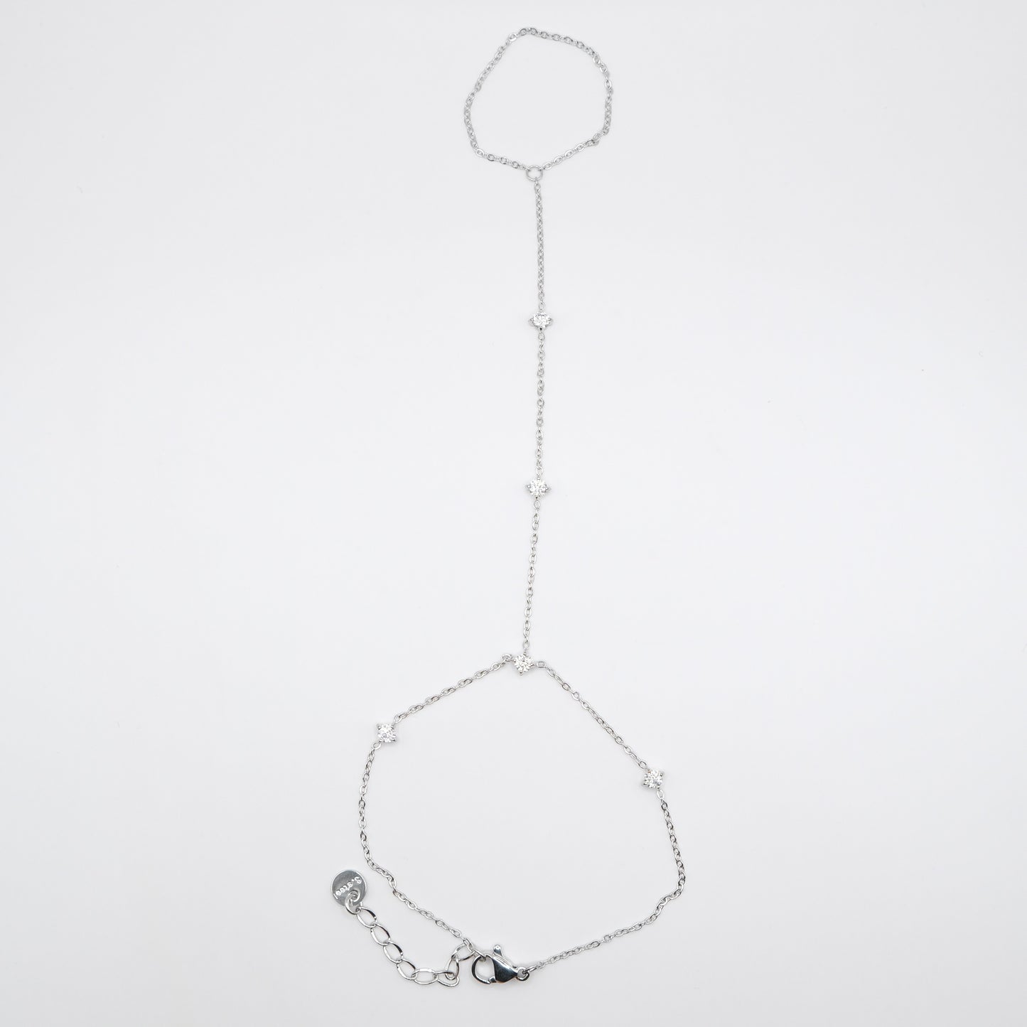 Zoya Handchain