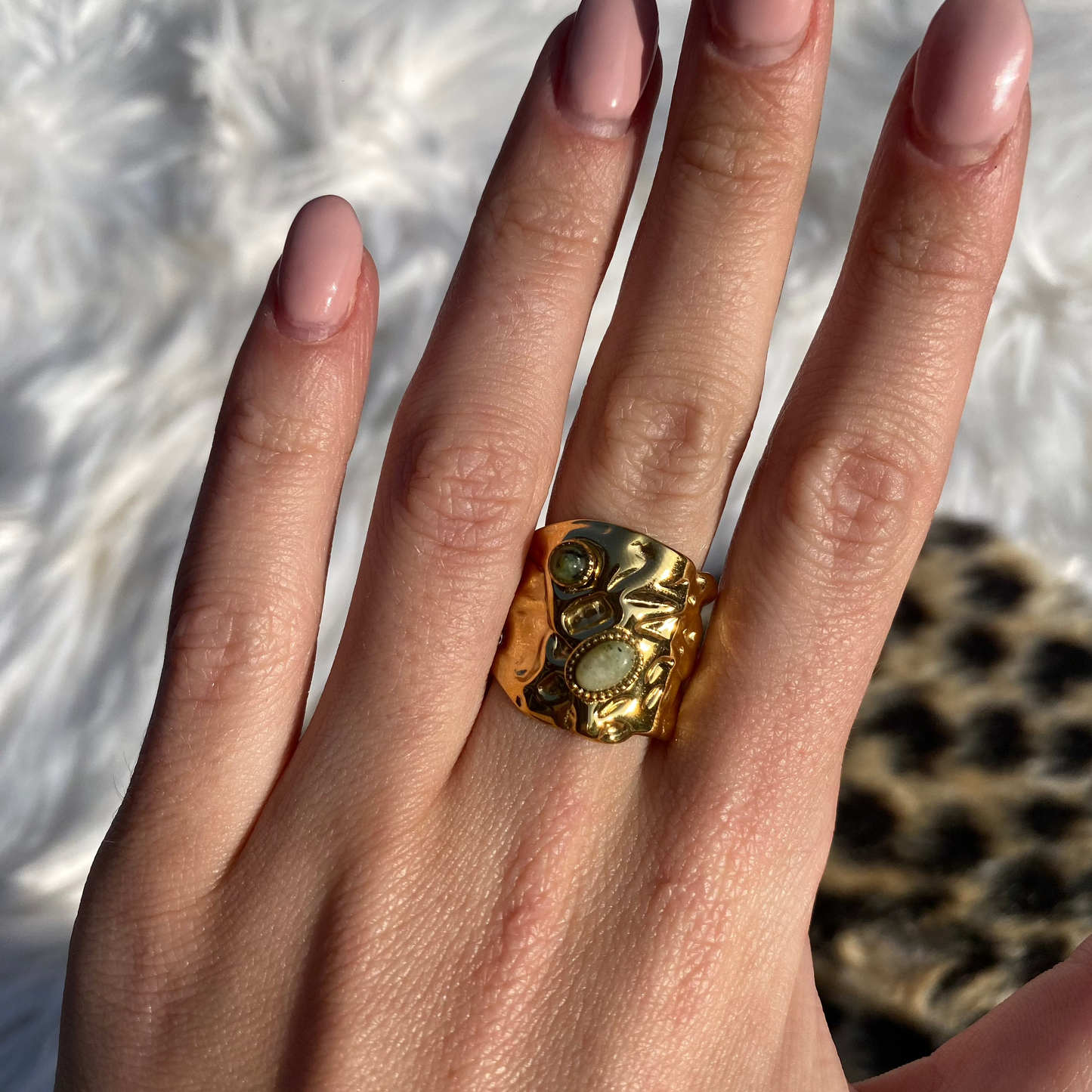 Avea Ring